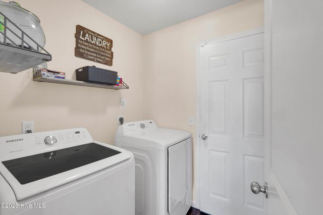 206 Landover Drive, Richlands, NC 28574