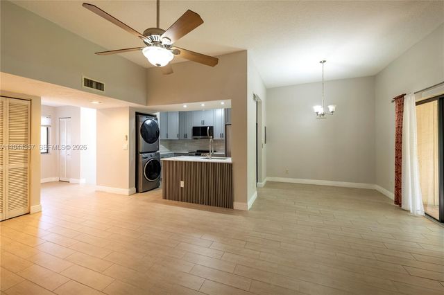 8019 NW 15th Mnr 8019, Plantation, FL 33322