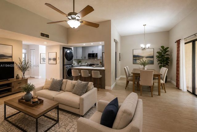 8019 NW 15th Mnr 8019, Plantation, FL 33322