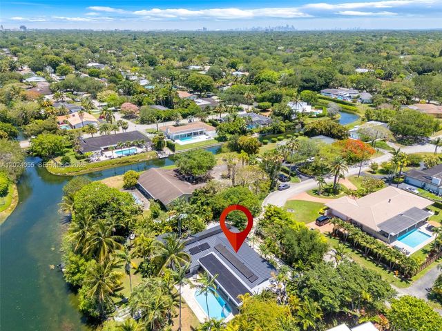 13400 SW 70th Avenue, Pinecrest, FL 33156