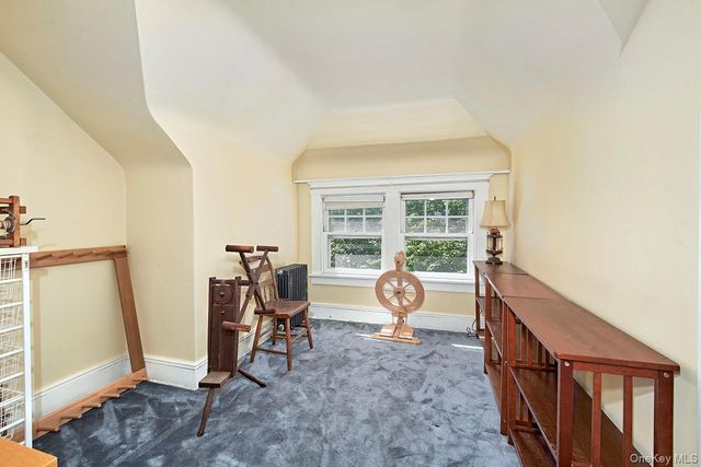 9 Linda Avenue, White Plains, NY 10605