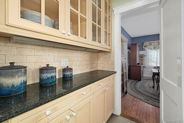 9 Linda Avenue, White Plains, NY 10605