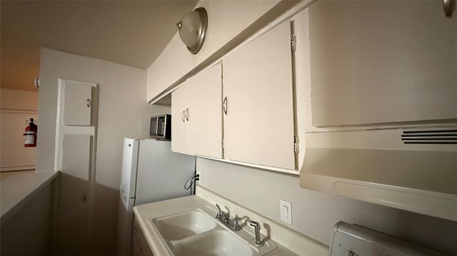 502 West Alabama Street 20, Houston, TX 77006