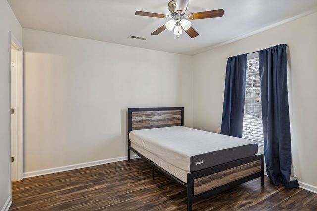 608 Jasmin Dr, Nashville, TN 37211