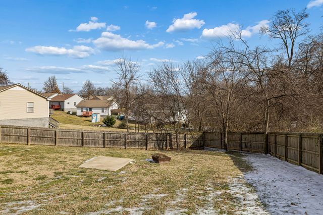 608 Jasmin Dr, Nashville, TN 37211