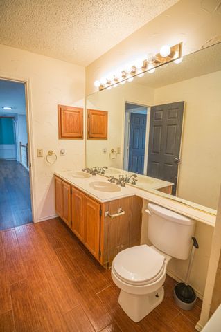 4454 Cabot Drive, Grand Prairie, TX 75052