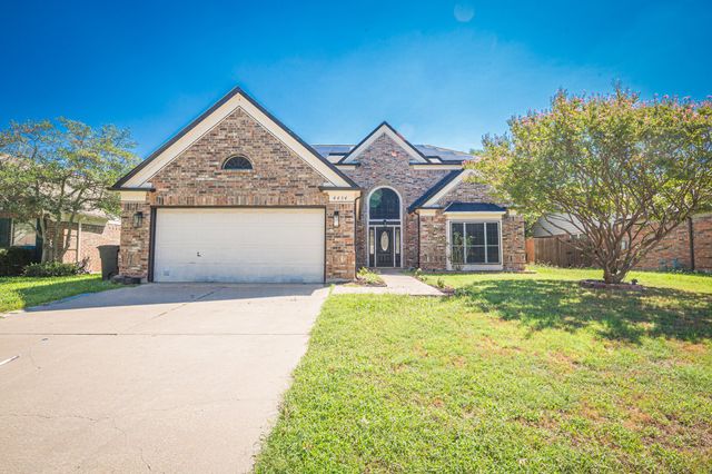 4454 Cabot Drive, Grand Prairie, TX 75052
