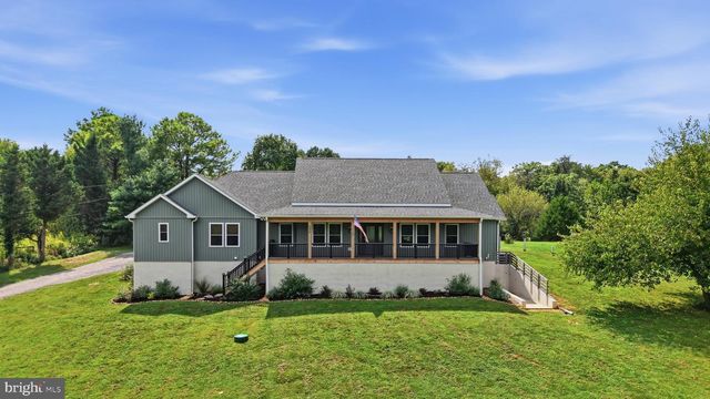 295 KING LEAR DR, Charles Town, WV 25414