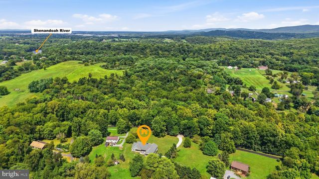 295 KING LEAR DR, Charles Town, WV 25414