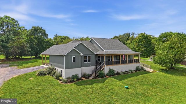 295 KING LEAR DR, Charles Town, WV 25414