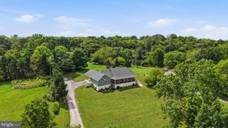 295 KING LEAR DR, Charles Town, WV 25414