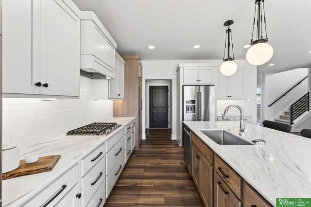 21828 Grover Street, Elkhorn, NE 68022