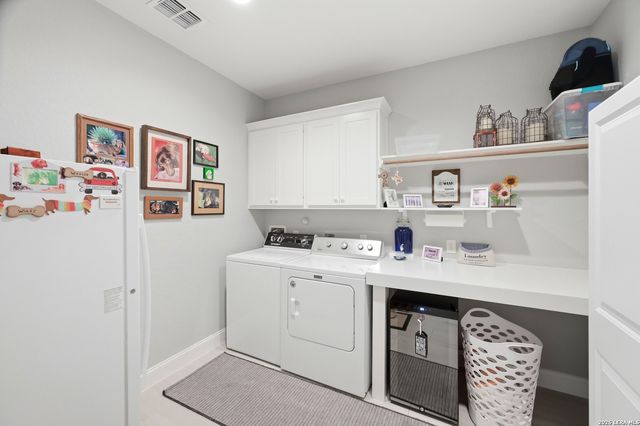 112 Nat Nolan, Blanco, TX 78606