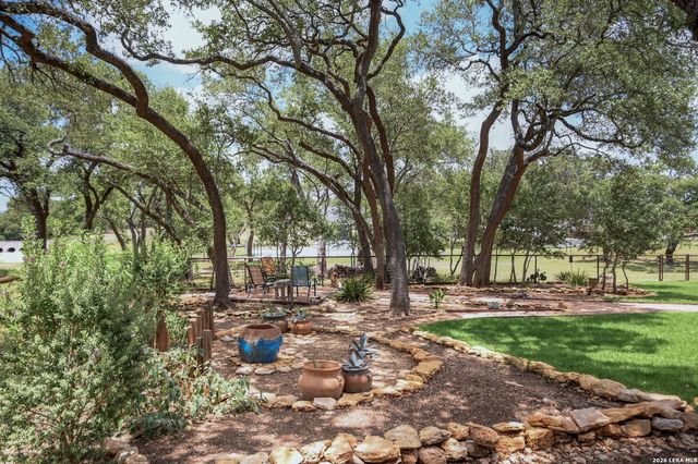 112 Nat Nolan, Blanco, TX 78606