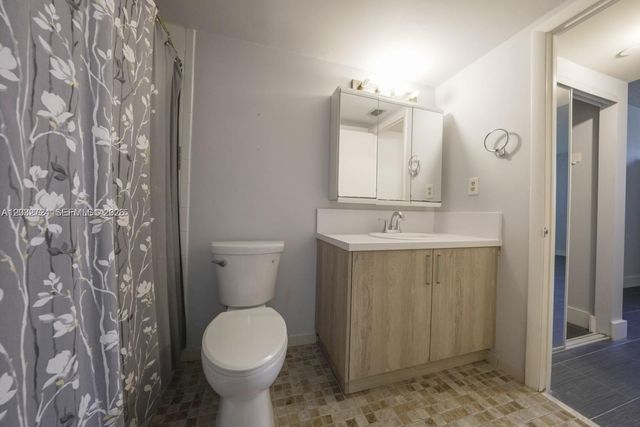 1470 NE 123rd Street A104, North Miami, FL 33161