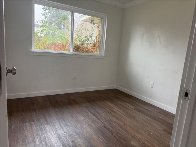 7437 Navasota Street, Houston, TX 77016