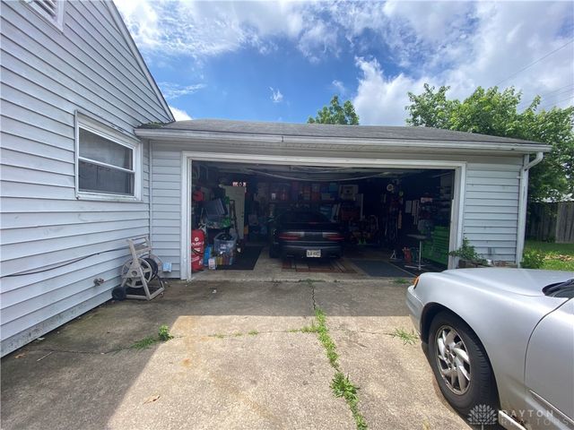 1619 Townsley Road, Dayton, OH 45432