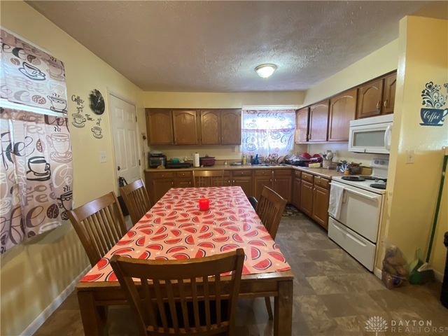 1619 Townsley Road, Dayton, OH 45432