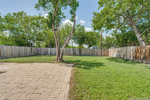335 Karen, San Antonio, TX 78209