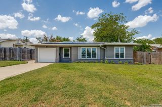 335 Karen, San Antonio, TX 78209