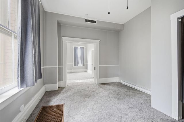 1712 Queen City Avenue, Cincinnati, OH 45214