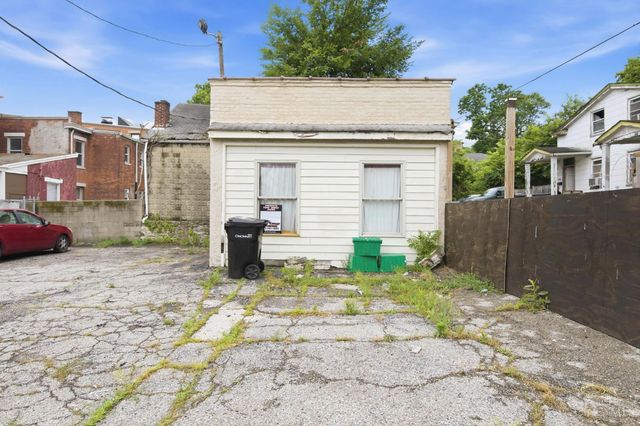 1712 Queen City Avenue, Cincinnati, OH 45214