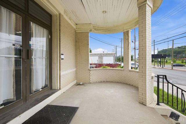 1712 Queen City Avenue, Cincinnati, OH 45214