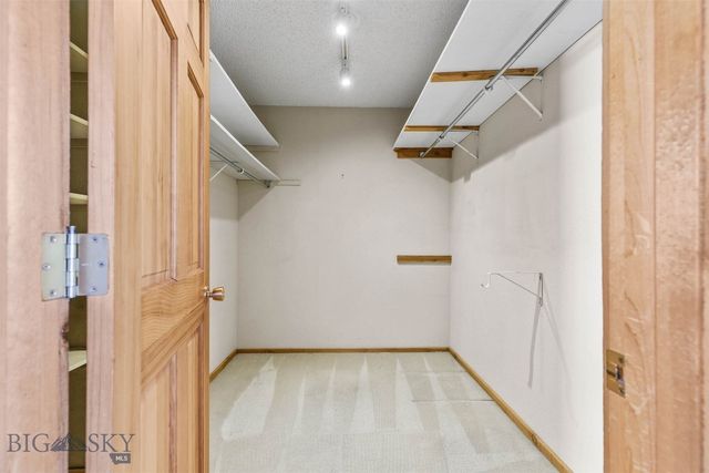 43 Hitching Post Road, Bozeman, MT 59715