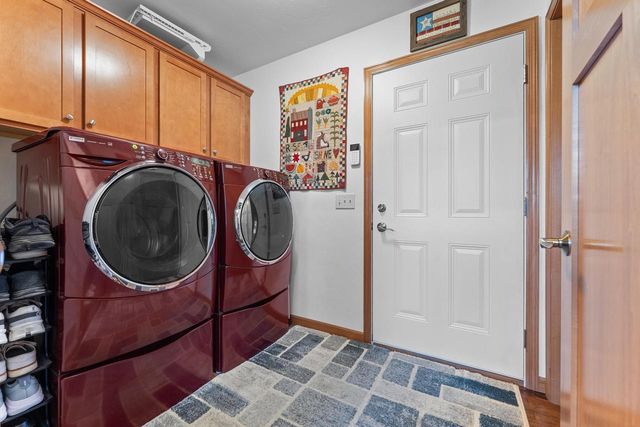 428 Sweetflag AVENUE, Fond Du Lac, WI 54935