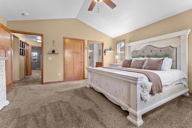 428 Sweetflag AVENUE, Fond Du Lac, WI 54935