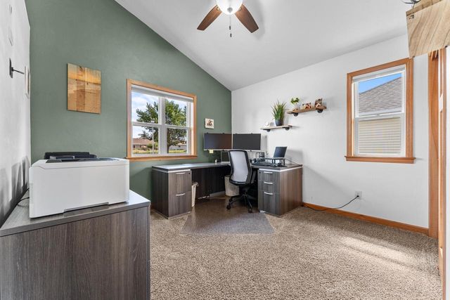 428 Sweetflag AVENUE, Fond Du Lac, WI 54935