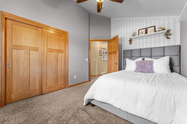 428 Sweetflag AVENUE, Fond Du Lac, WI 54935