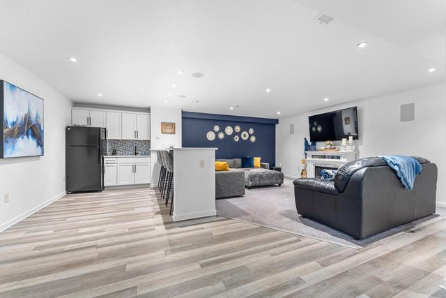 428 Sweetflag AVENUE, Fond Du Lac, WI 54935