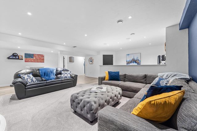 428 Sweetflag AVENUE, Fond Du Lac, WI 54935