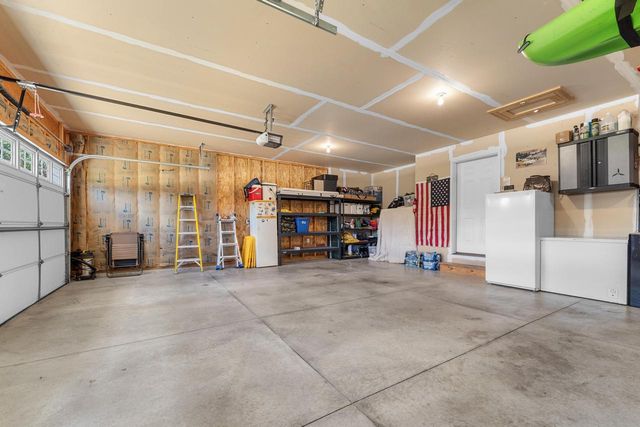 428 Sweetflag AVENUE, Fond Du Lac, WI 54935