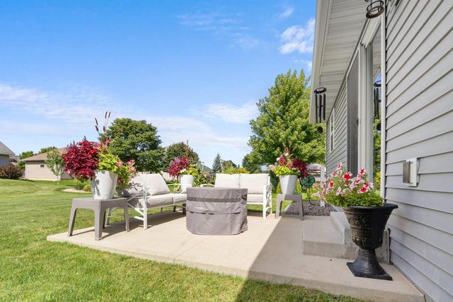 428 Sweetflag AVENUE, Fond Du Lac, WI 54935