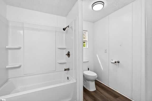 67 Creekwood Drive, Fountain Inn, SC 29644