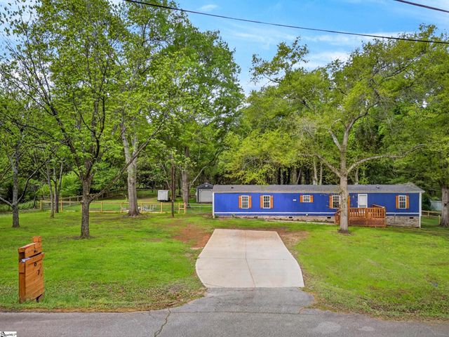 67 Creekwood Drive, Fountain Inn, SC 29644