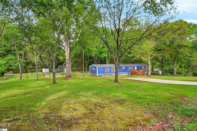 67 Creekwood Drive, Fountain Inn, SC 29644