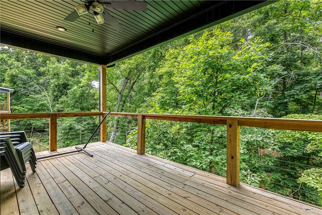 107 Overton Drive, Bella Vista, AR 72714