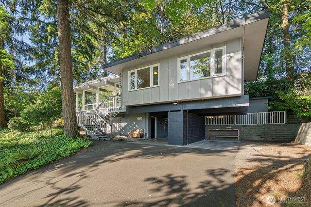 486 Lake Louise Drive SW, Lakewood, WA 98498