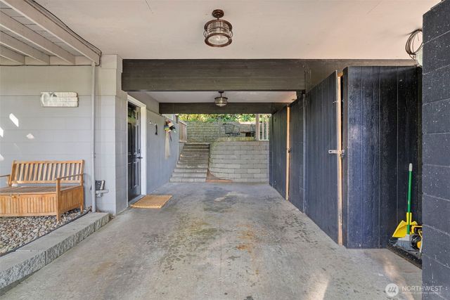 486 Lake Louise Drive SW, Lakewood, WA 98498