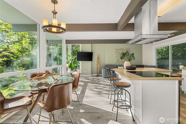 486 Lake Louise Drive SW, Lakewood, WA 98498