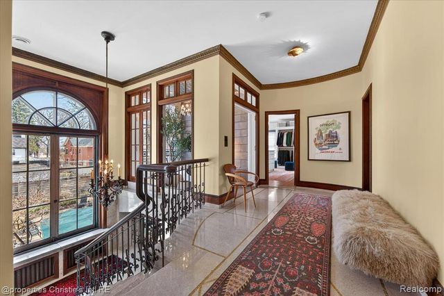 2150 Iroquois Street, Detroit, MI 48201