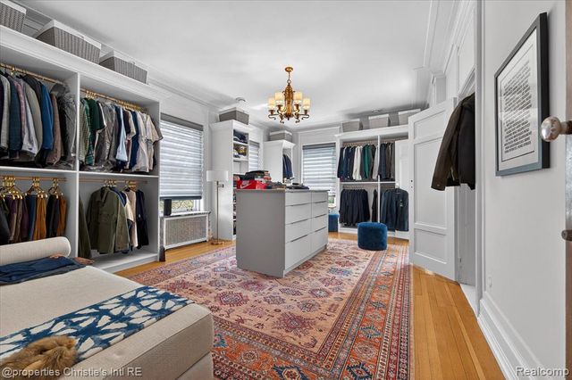 2150 Iroquois Street, Detroit, MI 48201