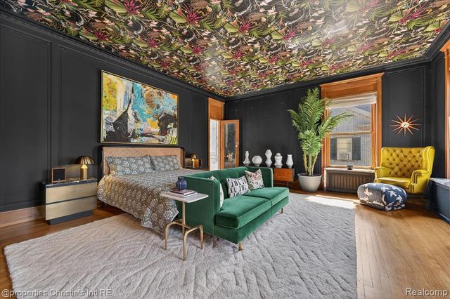 2150 Iroquois Street, Detroit, MI 48201