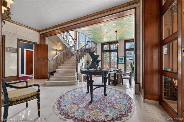 2150 Iroquois Street, Detroit, MI 48201