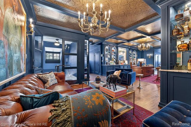 2150 Iroquois Street, Detroit, MI 48201