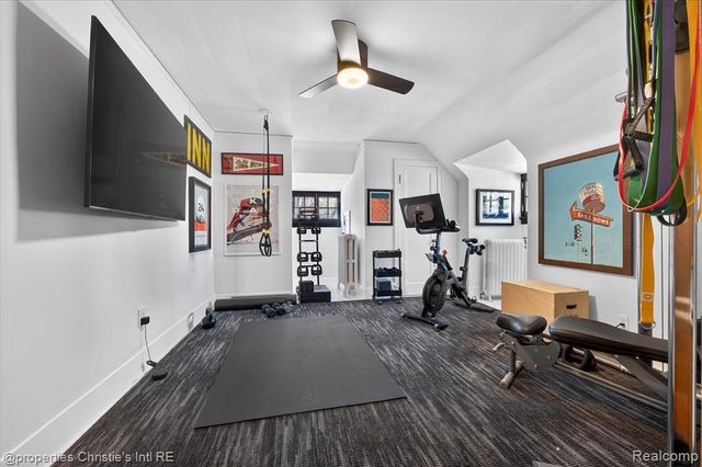 2150 Iroquois Street, Detroit, MI 48201