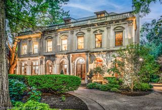 2150 Iroquois Street, Detroit, MI 48201